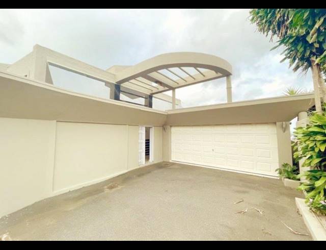 4 BEDROOM HOUSE FOR SALE IN RESERVOIR HILLS